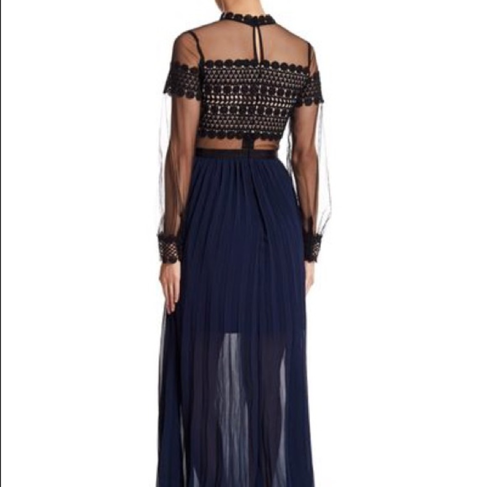 Endless Rose Crochet Lace & Pleated Maxi Dress NWT - Picture 2 of 8
